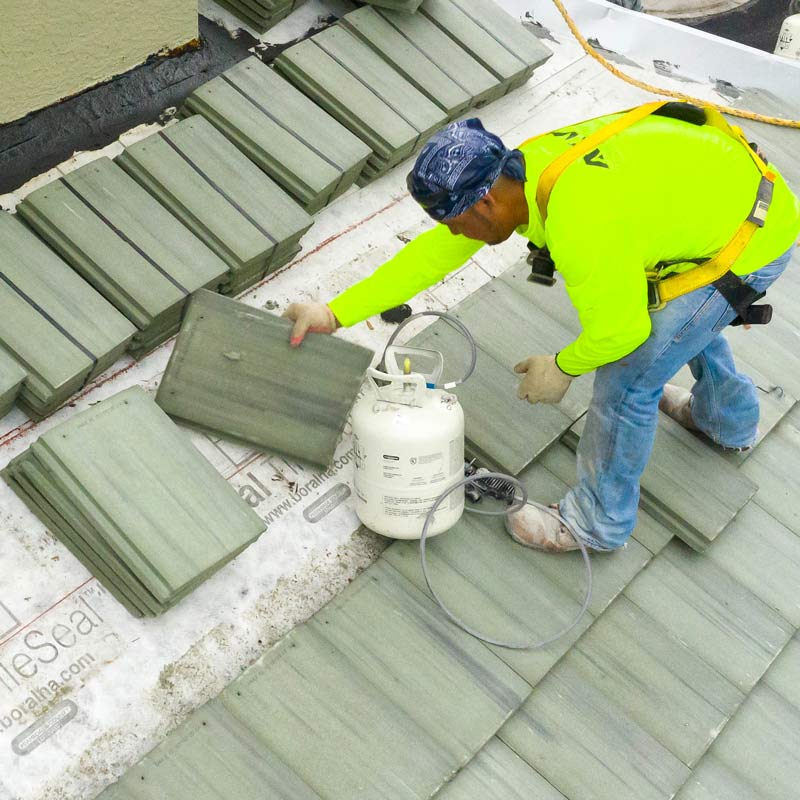 Lakewood Ranch roofing company