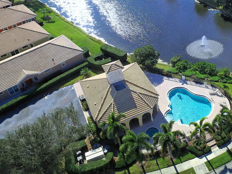 Bradenton residential roofer