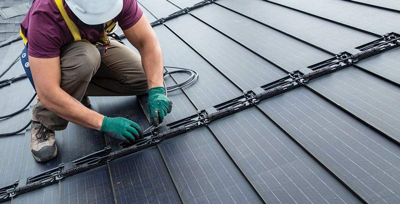 solar shingles contractor in Sarasota and Bradenton